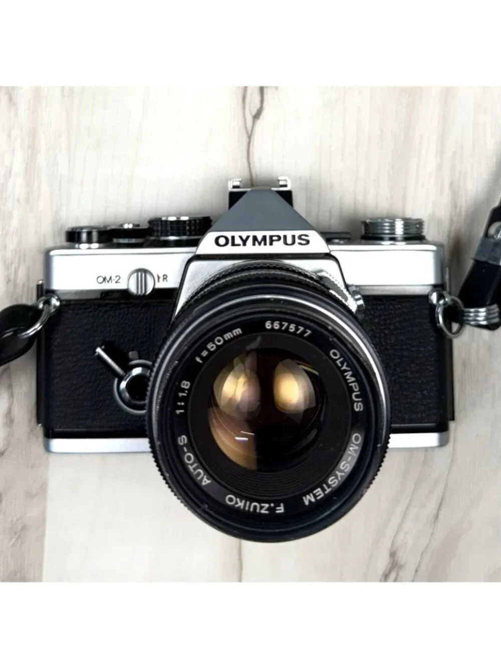 VTG OLYMPUS OM-2 SLR 35mm Film CAMERA w/ F-Zuiko 50mm f/1.8 Lens Strap UNTESTED